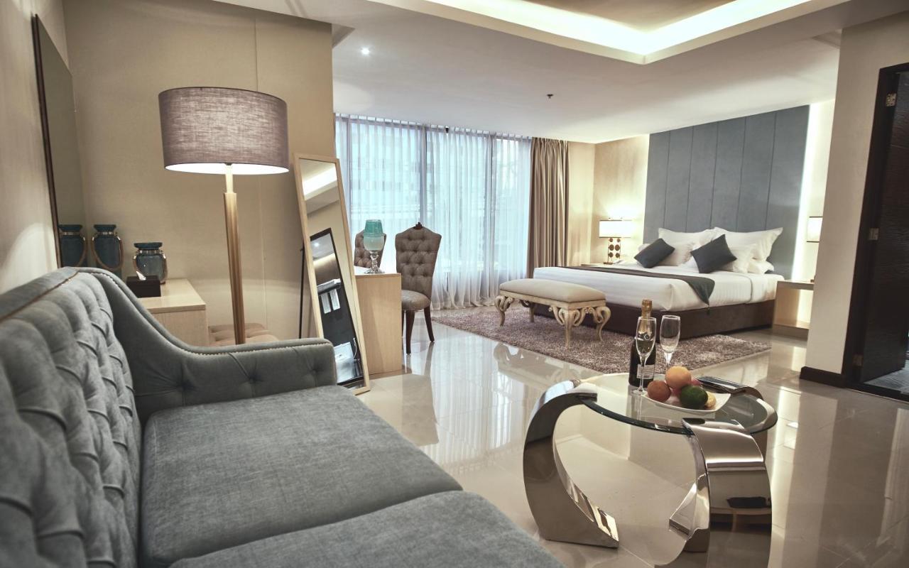 J7 Hotel Iloilo City Dış mekan fotoğraf